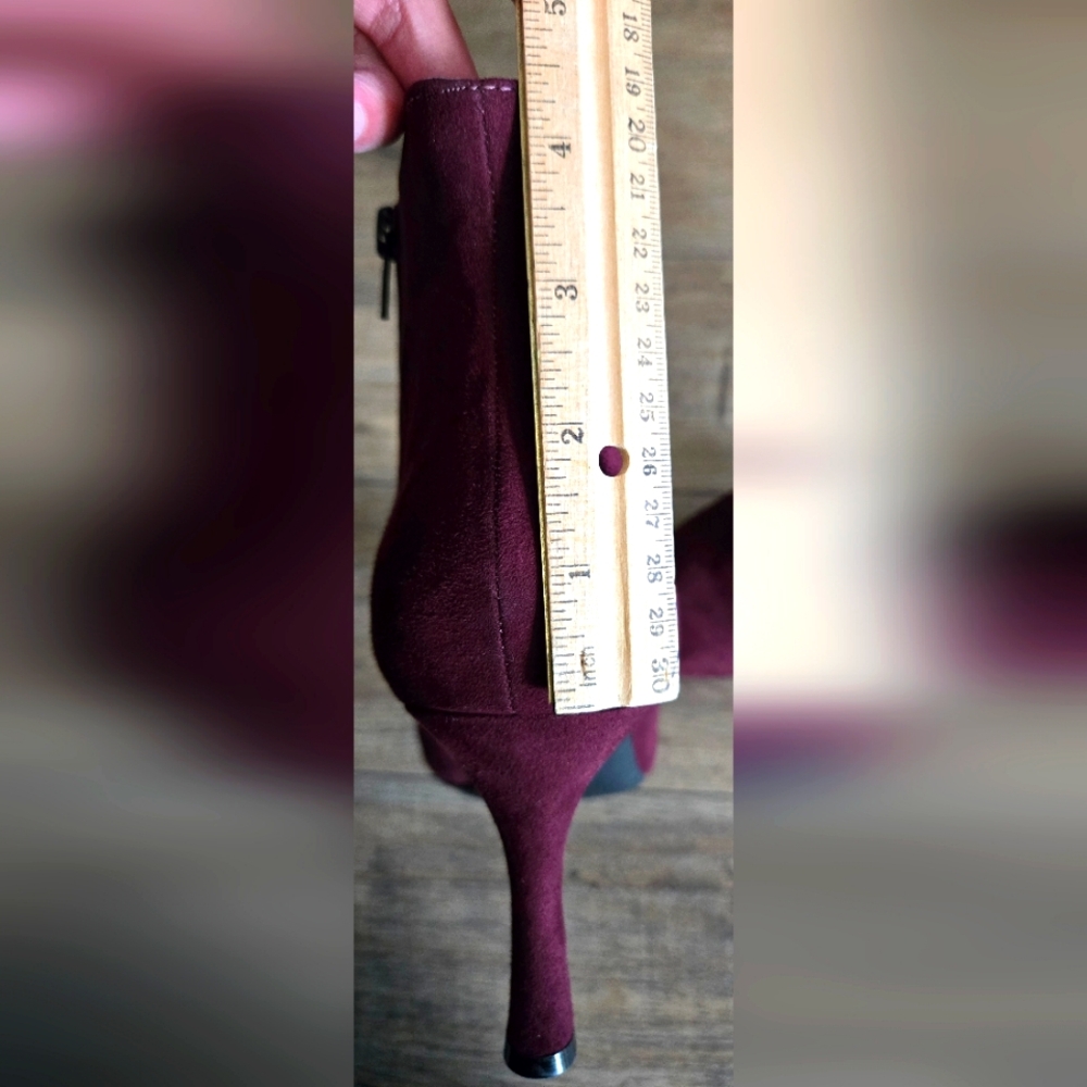 Kelly & Katie Deep Merlot Wine Microsuede Evia Booties Size 11 - Picture 4 of 7